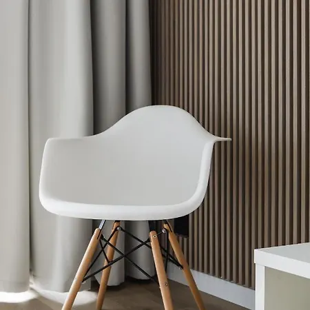 Shellter Premium Beachside By Renters Prestige