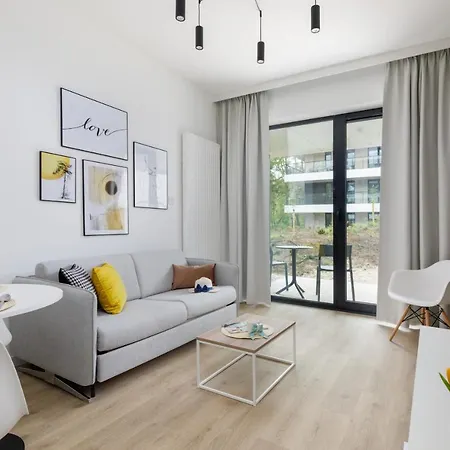 Apartment Shellter Premium Beachside By Renters Prestige
