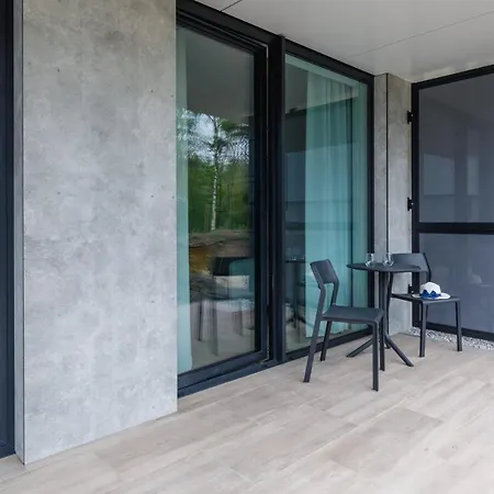 Shellter Premium Beachside By Renters Prestige דירה *